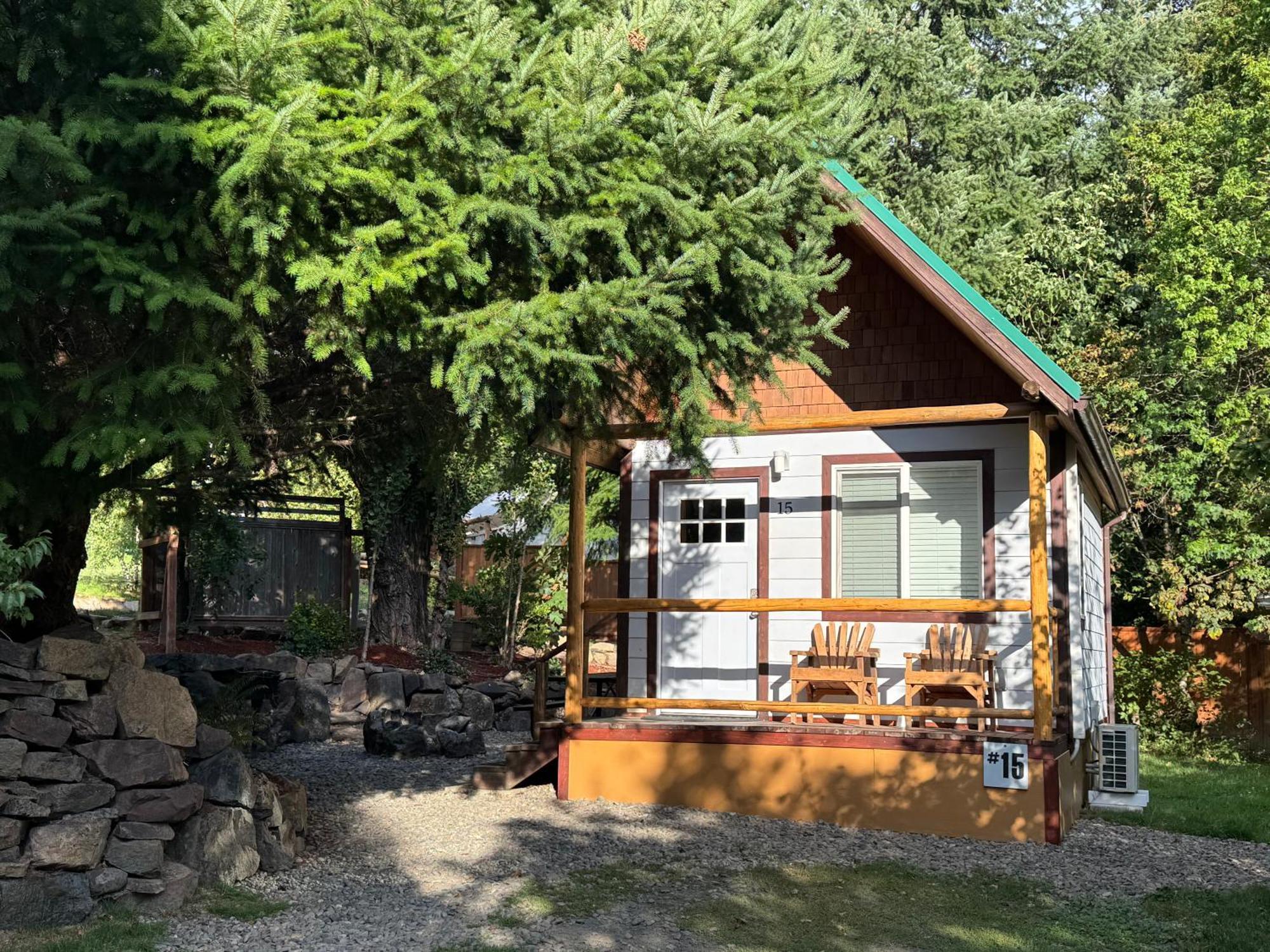 Umpqua'S Last Resort - Wilderness Cabins, Rv Park & Glamping Idleyld Park 외부 사진